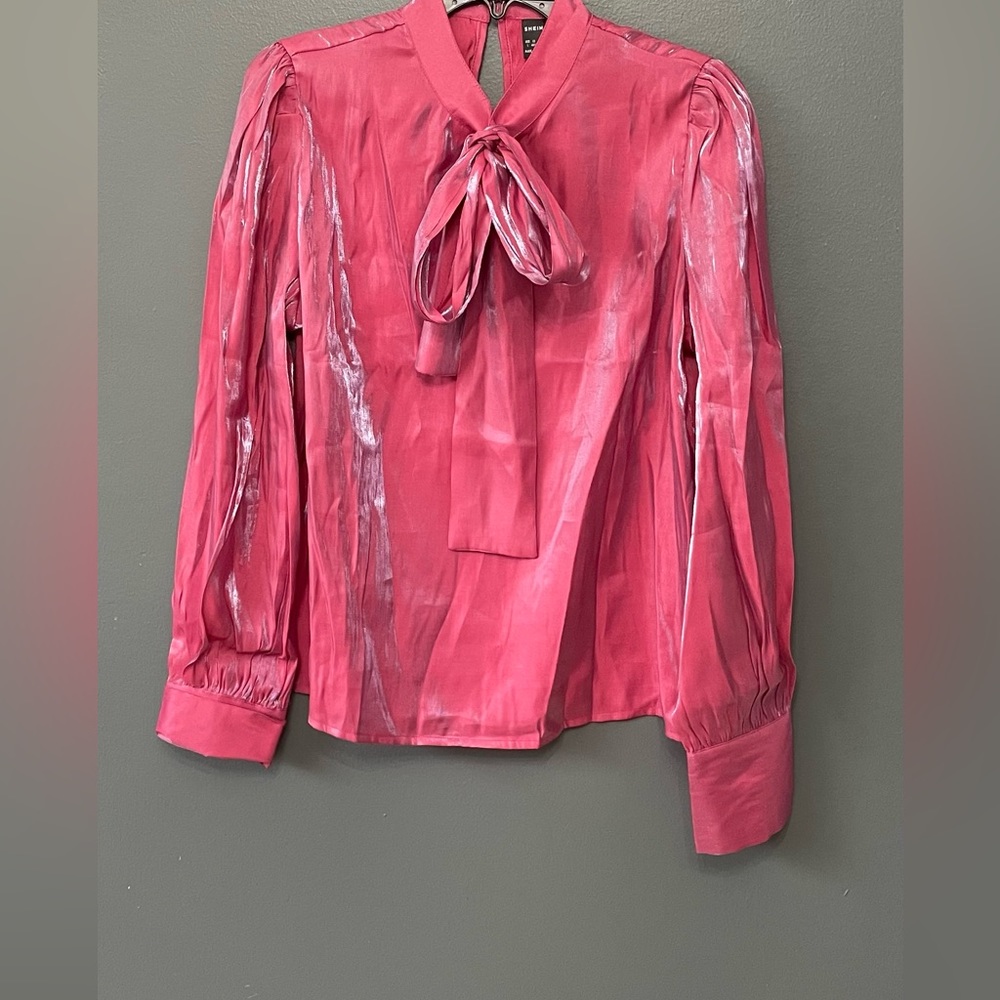 Cute pink shirt size large